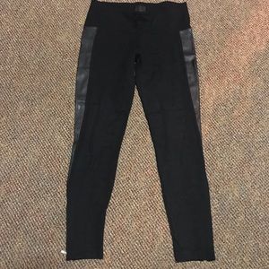 Black leggings w/ Leather